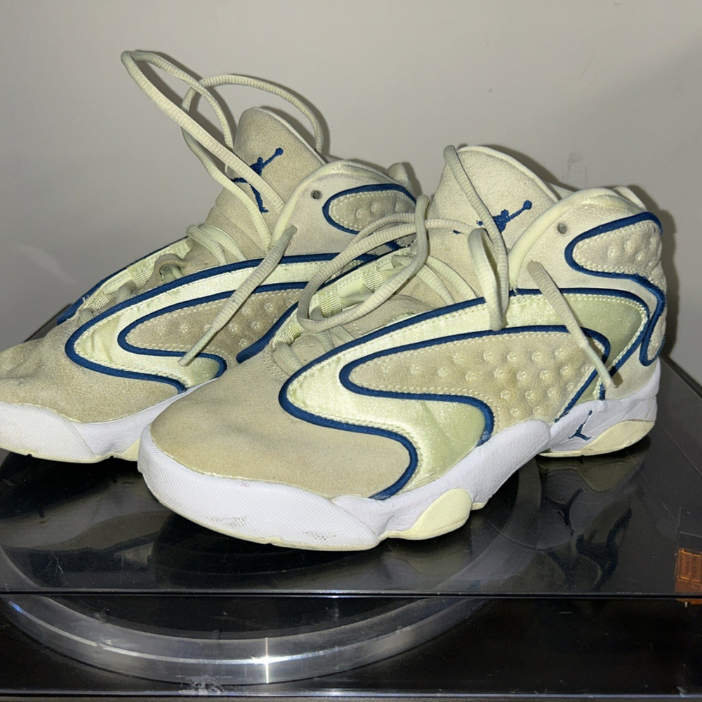 Size 7 - Air Jordan OG Lime Ice W